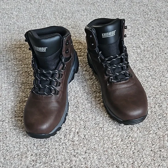 NWOB Khombu Faux Leather Top Tactical Boots.